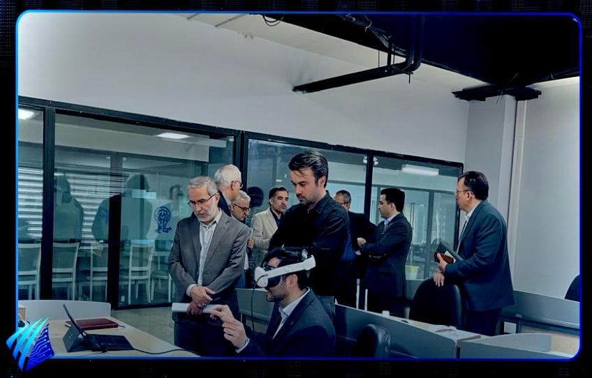 بازدید از آزمایشگاه متاورس دانشگاه فردوسی مشهد